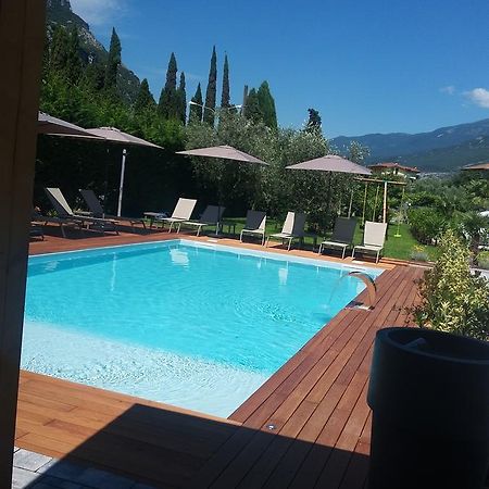 B&B Ai Colli Dro Kültér fotó